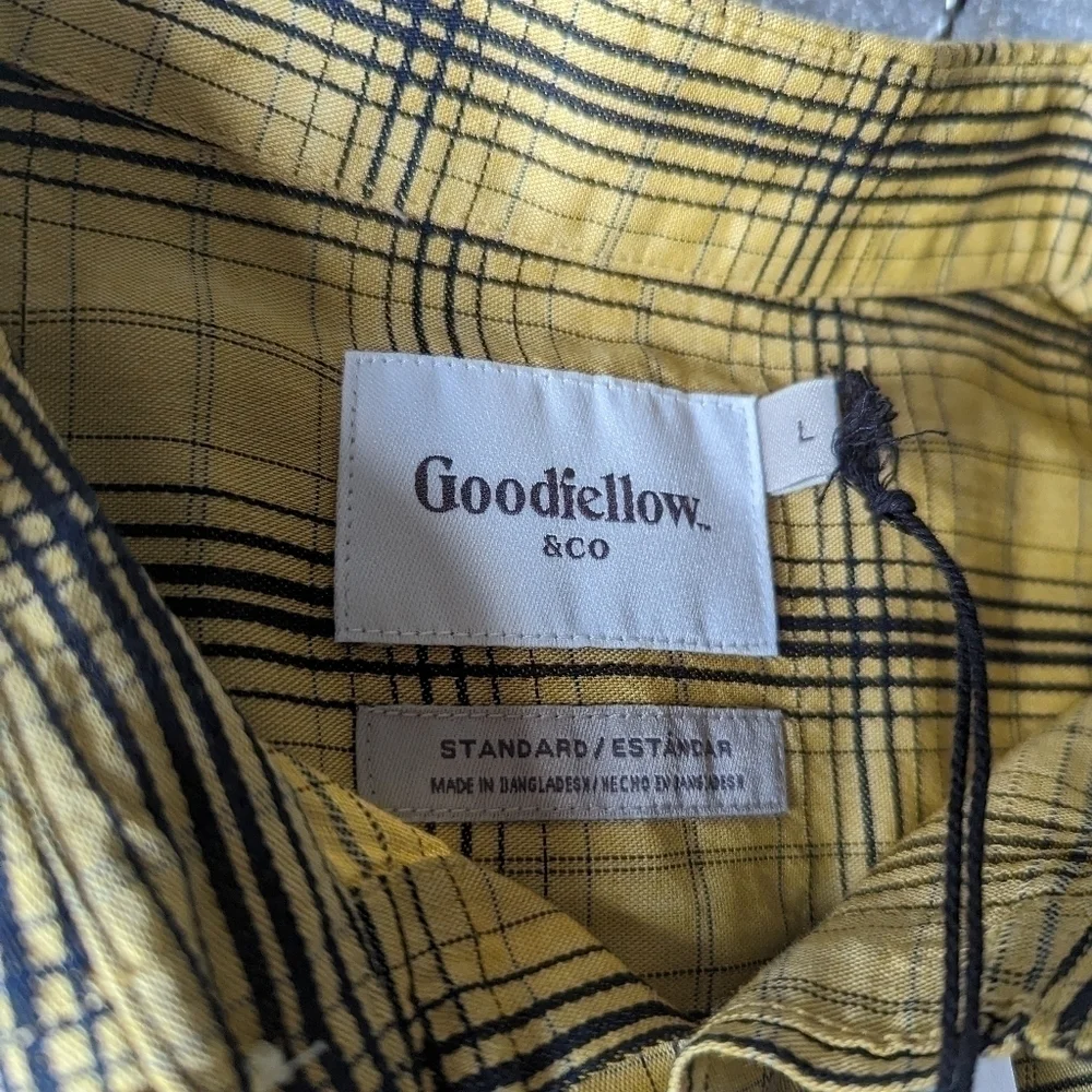 Mens Short Sleeve Button Down L